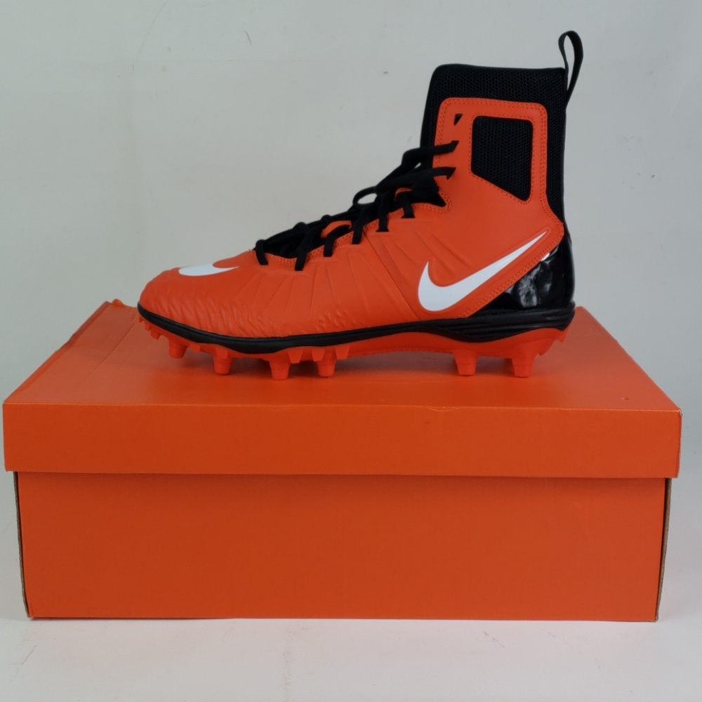 Nike Force Savage Varsity Cleats 880140-810 New